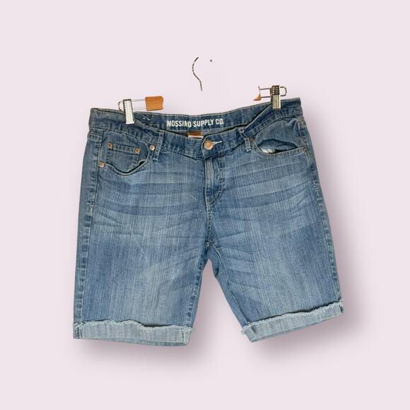 Womens Mossimo Bermuda Jean Shorts Size 15  Summer Cool Babe - Picture 7 of 7